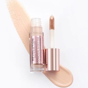 Revolution Conceal & Define Concealer C4